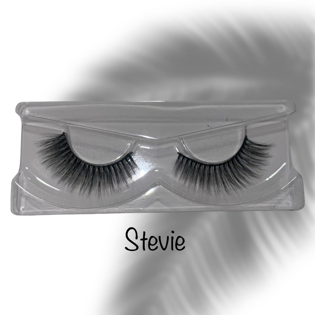 Medium -  Thick Strip Stick On Eyelashes